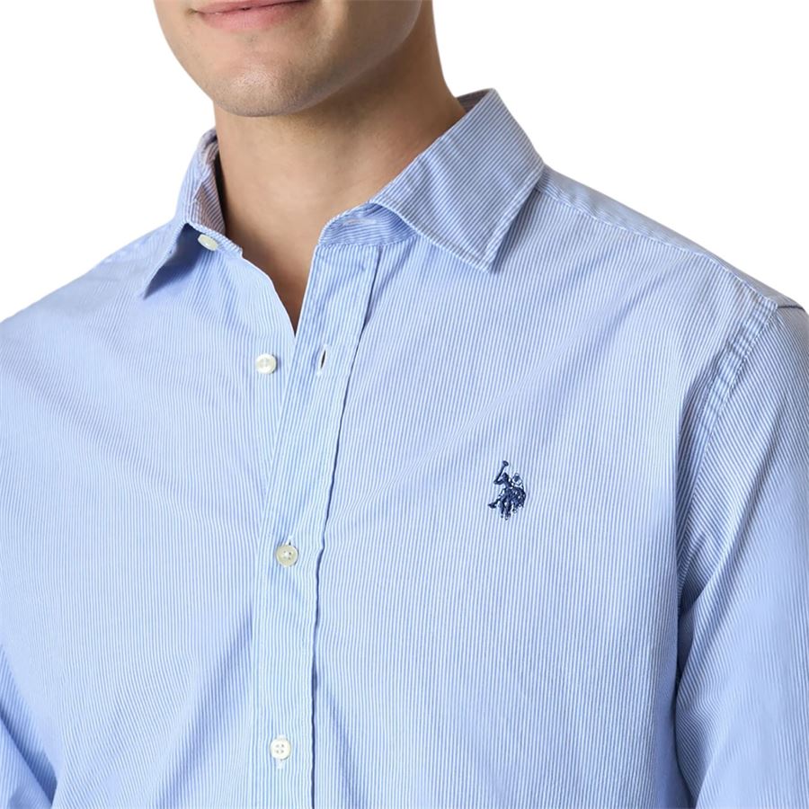 Camicia da uomo in cotone stretch popeline a righe slim fit con logo U.S. Polo Assn | US41104021703